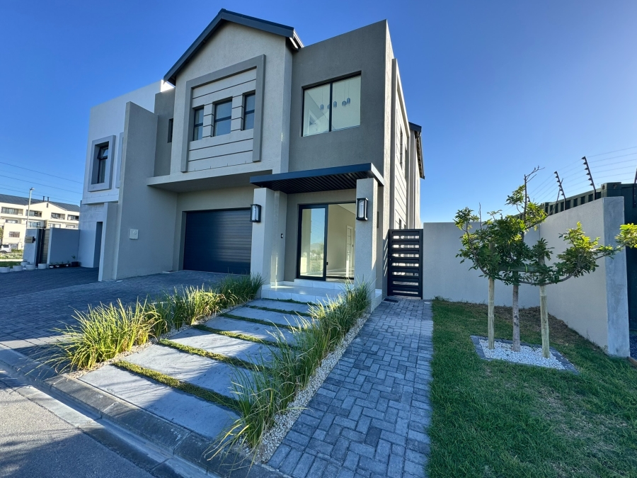 3 Bedroom Property for Sale in Sandown Western Cape